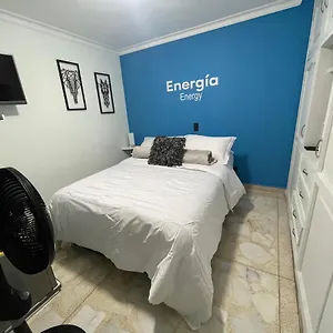 Nuevo Y Moderno Alojamiento Laureles, Habitación Privada , Medellín Colombia