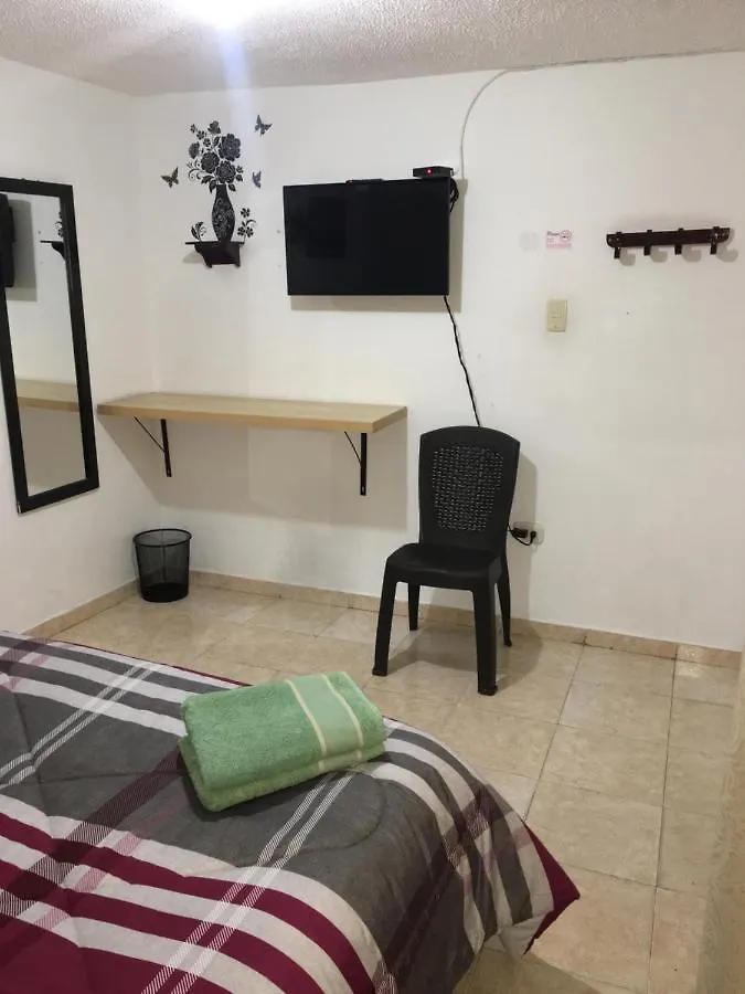 Dorado Airport Rooms & Apartments Bogotá Quarto em Acomodações Particulares
